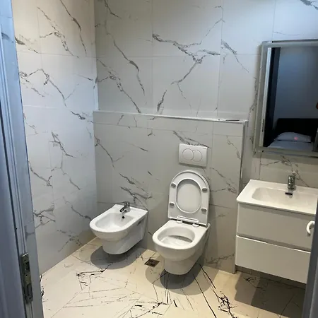 Hafuzi Eagles Nest Apartment